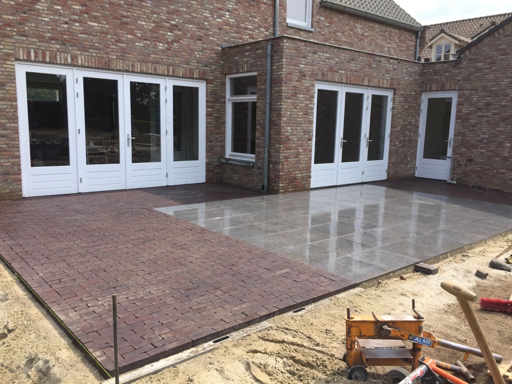 Terras straten in Leudal